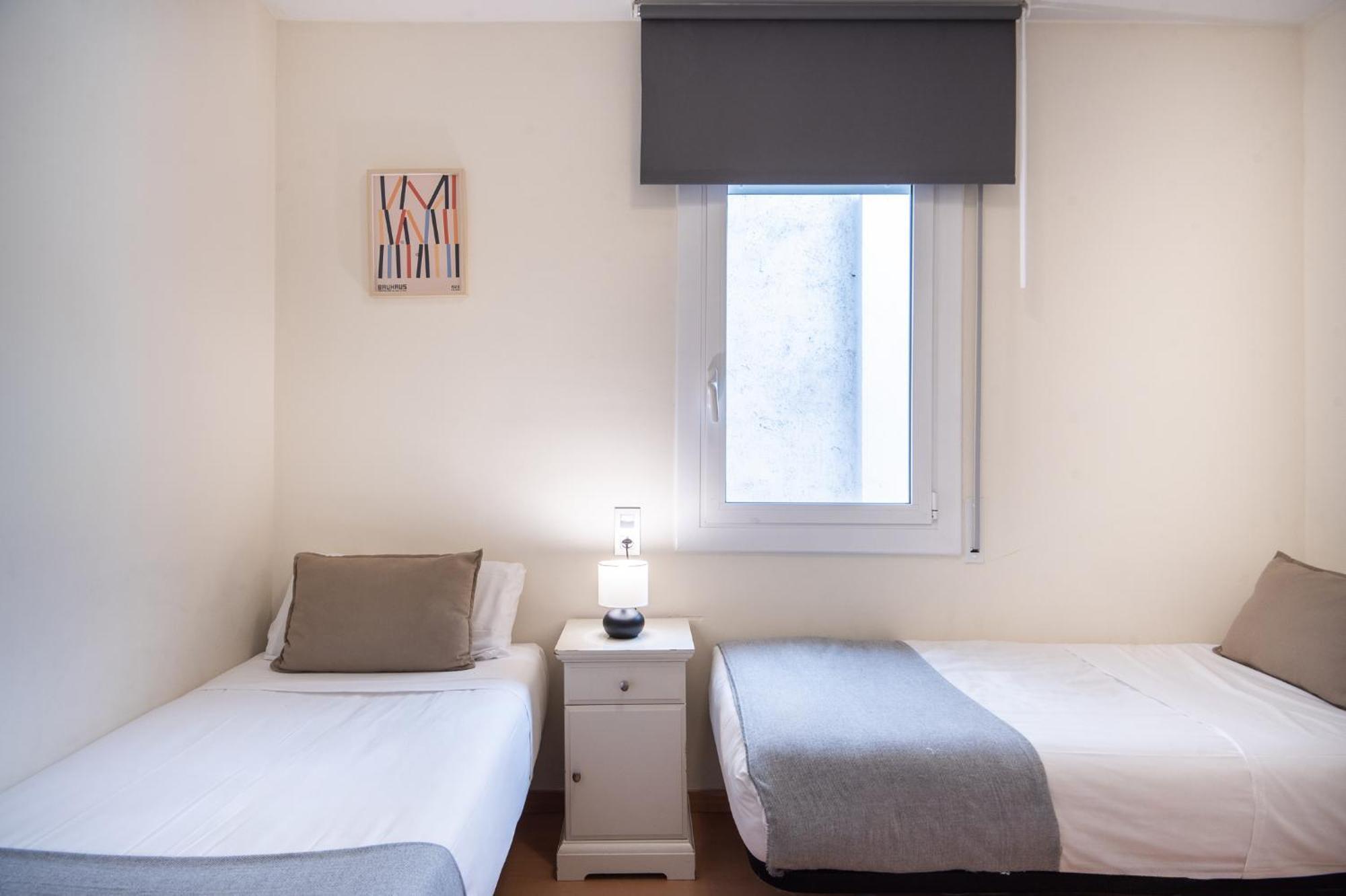R&B Muntaner Apartamento Barcelona Exterior foto